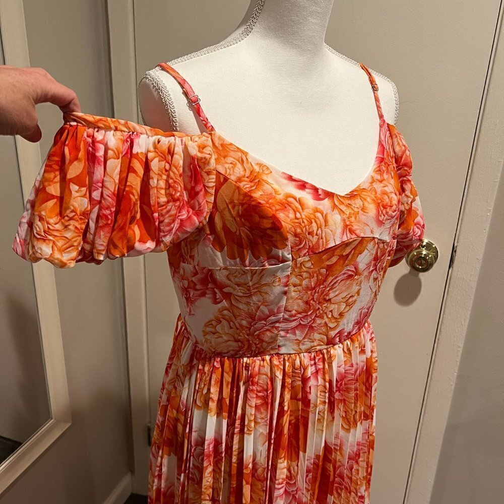 NWT Dalia Mac Phee Cold shoulder floral pleated skirt maxi dress, Size Small - Picture 6 of 14